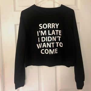 Long Sleeve Graphic Cropped Tee